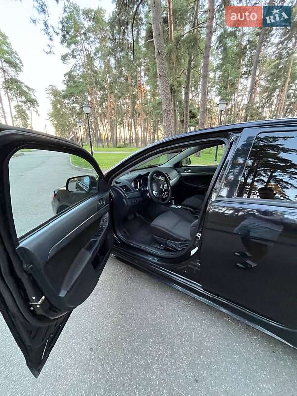 Седан Mitsubishi Lancer 2007 в Чернигове