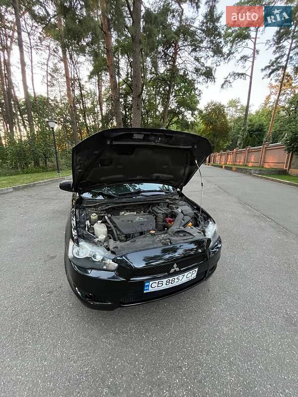 Седан Mitsubishi Lancer 2007 в Чернигове