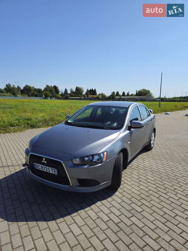 Седан Mitsubishi Lancer 2013 в Львове фото 6 Седан Mitsubishi Lancer 2013 в Львове
