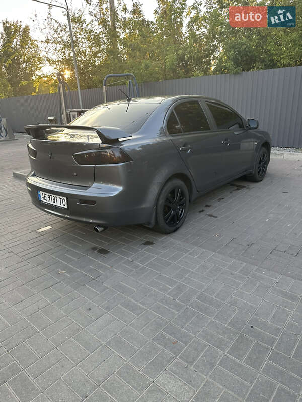 Седан Mitsubishi Lancer 2011 в Дніпрі