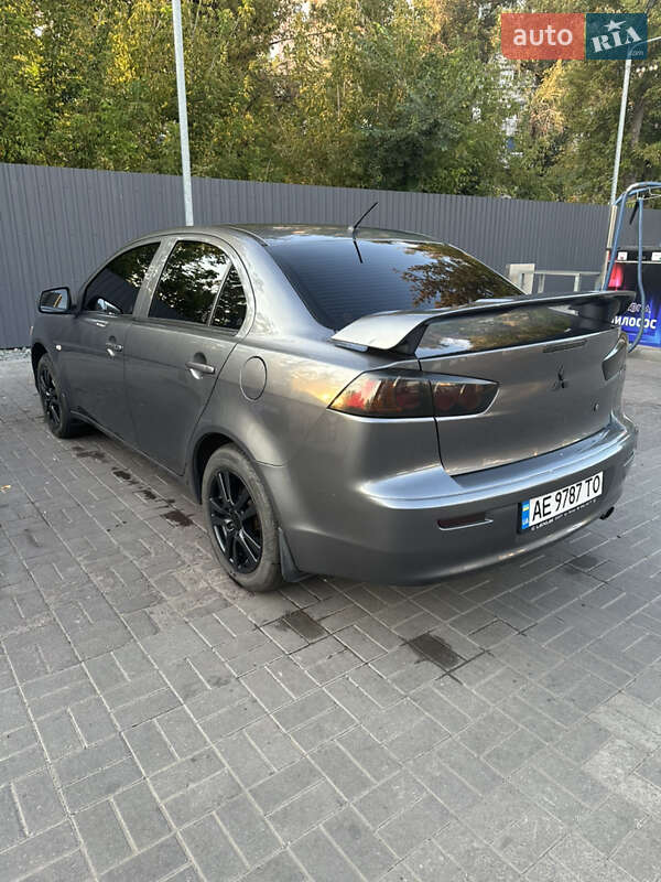 Седан Mitsubishi Lancer 2011 в Дніпрі