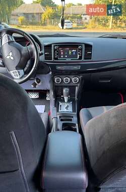 Седан Mitsubishi Lancer 2017 в 