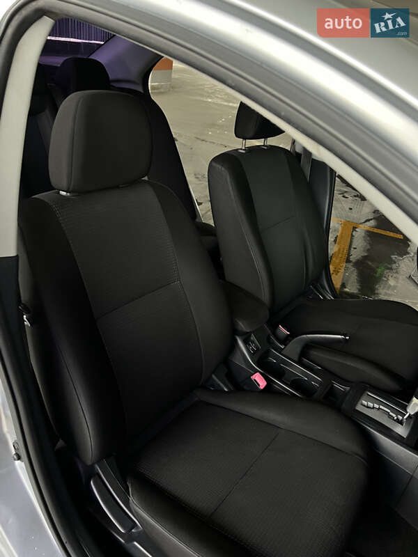 Седан Mitsubishi Lancer 2008 в Киеве фото 11 Седан Mitsubishi Lancer 2008 в Киеве