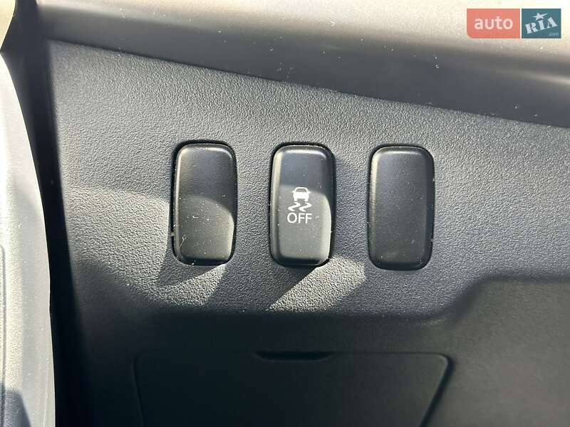 Седан Mitsubishi Lancer 2012 в Харкові