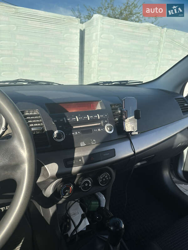 Седан Mitsubishi Lancer 2009 в Миколаєві фото 19 Седан Mitsubishi Lancer 2009 в Миколаєві