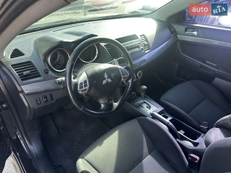 Седан Mitsubishi Lancer 2007 в Николаеве