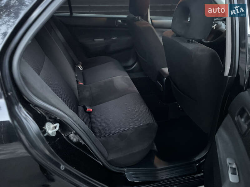 Седан Mitsubishi Lancer 2007 в Днепре