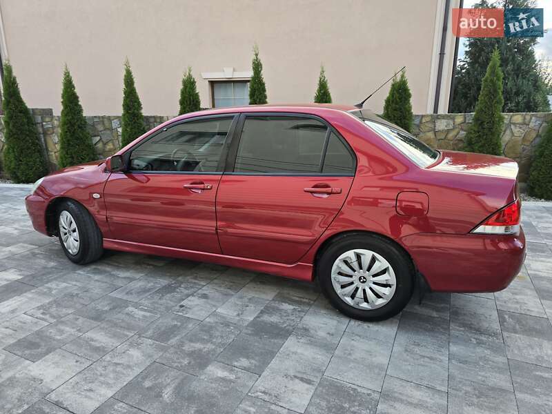 Седан Mitsubishi Lancer 2005 в Ивано-Франковске