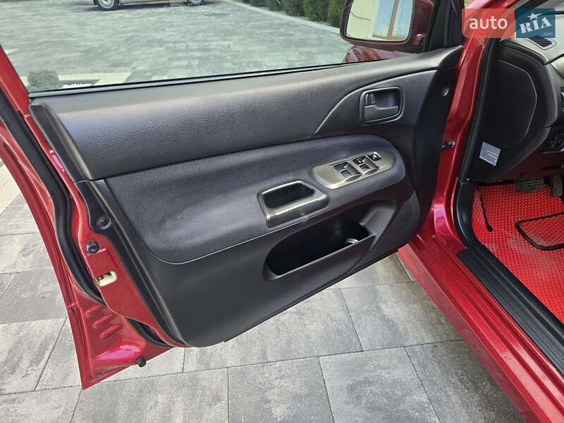 Седан Mitsubishi Lancer 2005 в Ивано-Франковске