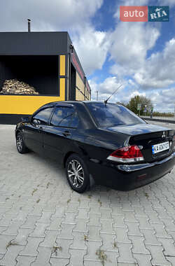 Седан Mitsubishi Lancer 2005 в 