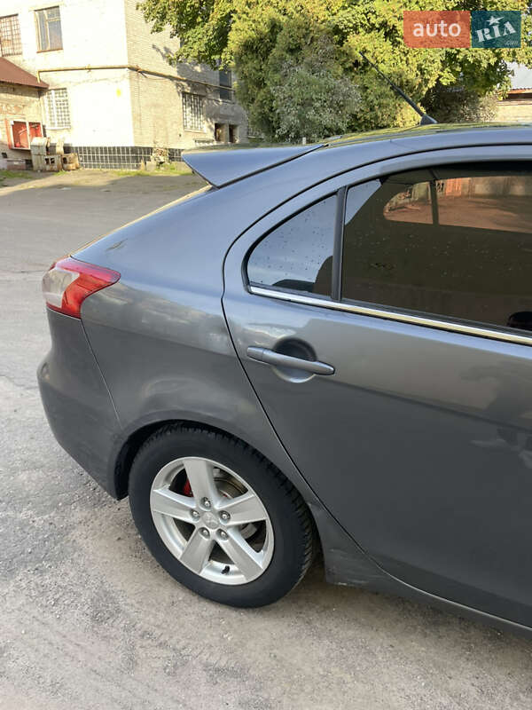 Хэтчбек Mitsubishi Lancer 2009 в Львове фото 4 Хэтчбек Mitsubishi Lancer 2009 в Львове