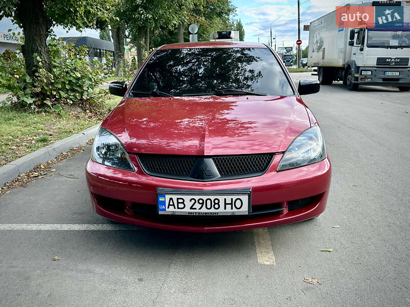 Седан Mitsubishi Lancer 2008 в Виннице