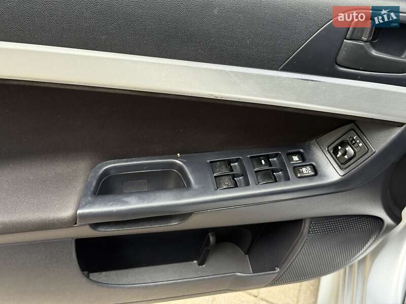 Седан Mitsubishi Lancer 2007 в Запорожье