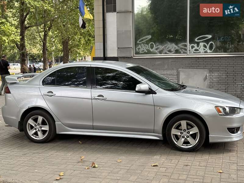Седан Mitsubishi Lancer 2007 в Запорожье