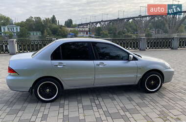 Седан Mitsubishi Lancer 2008 в Днепре