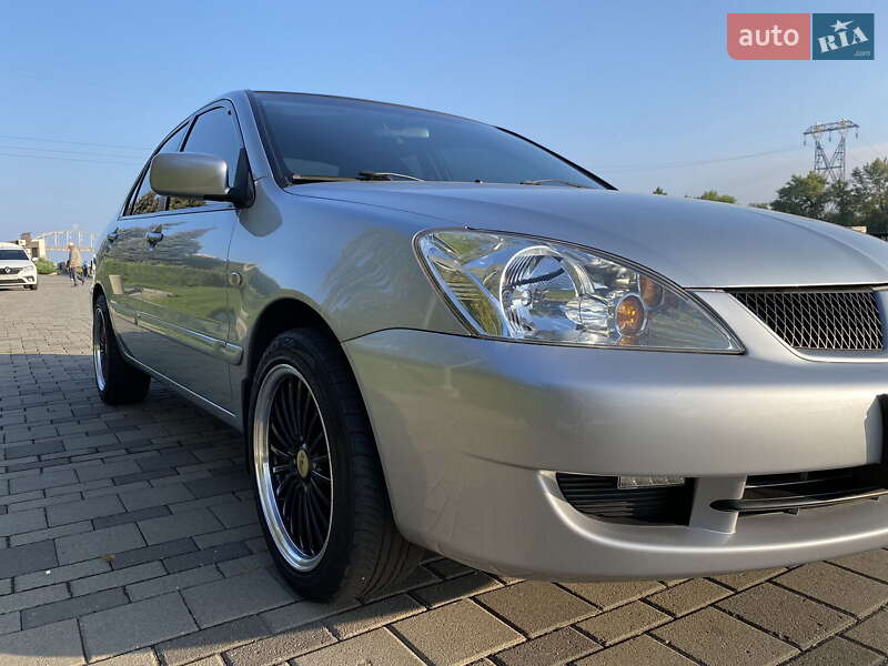 Седан Mitsubishi Lancer 2008 в Дніпрі