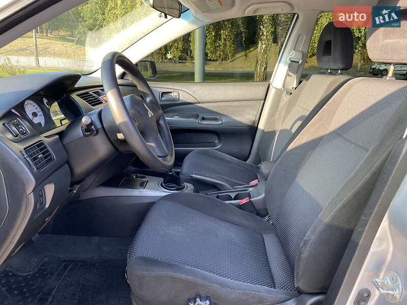 Седан Mitsubishi Lancer 2008 в Дніпрі