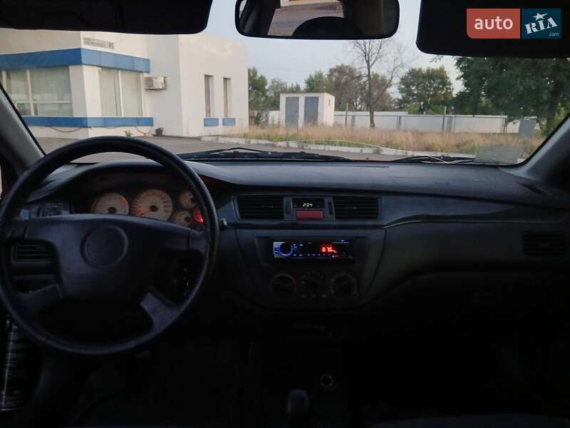 Седан Mitsubishi Lancer 2004 в Дніпрі фото 11 Седан Mitsubishi Lancer 2004 в Дніпрі