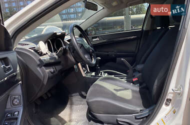 Седан Mitsubishi Lancer 2016 в 