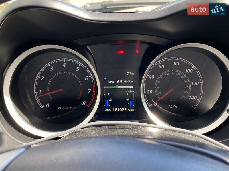 Седан Mitsubishi Lancer 2016 в Киеве