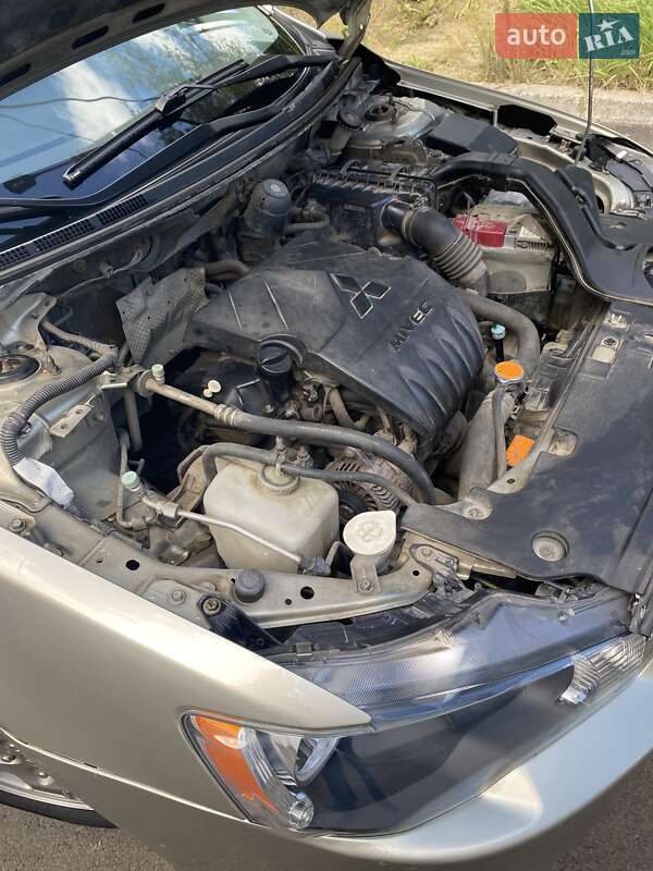 Седан Mitsubishi Lancer 2008 в Львове
