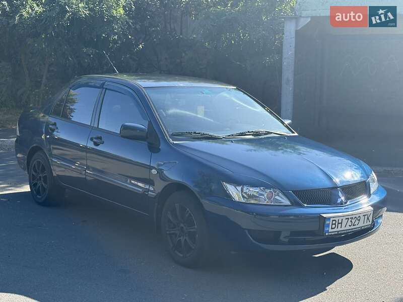 Седан Mitsubishi Lancer 2006 в Одессе