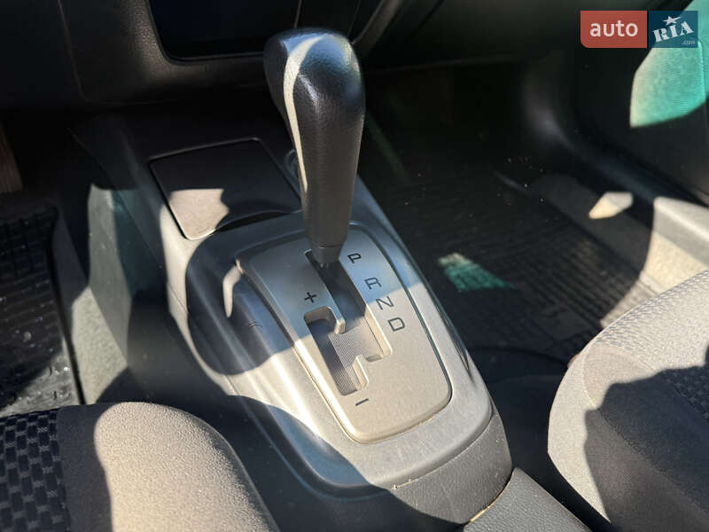 Седан Mitsubishi Lancer 2006 в Одессе