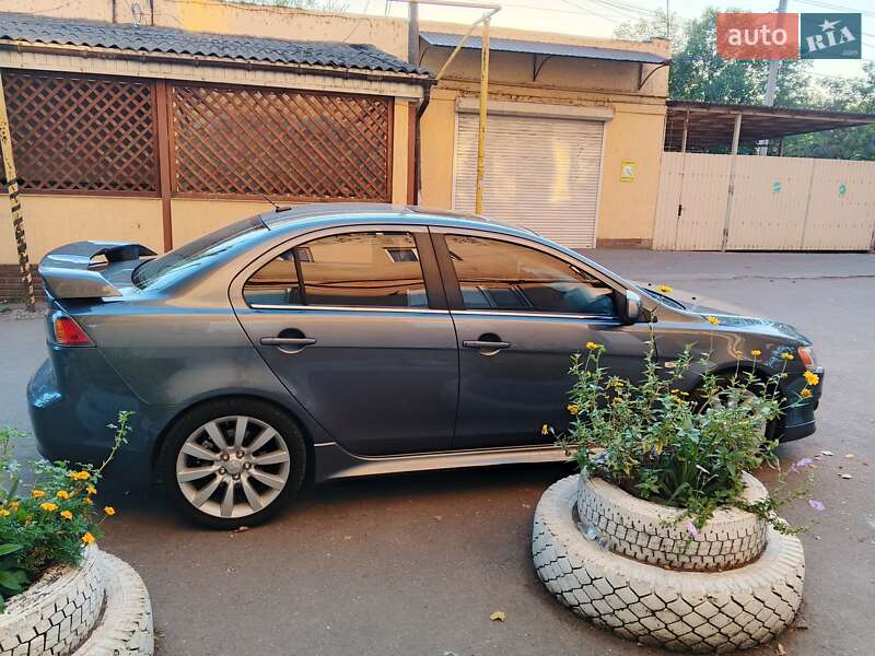 Седан Mitsubishi Lancer 2010 в Болграді
