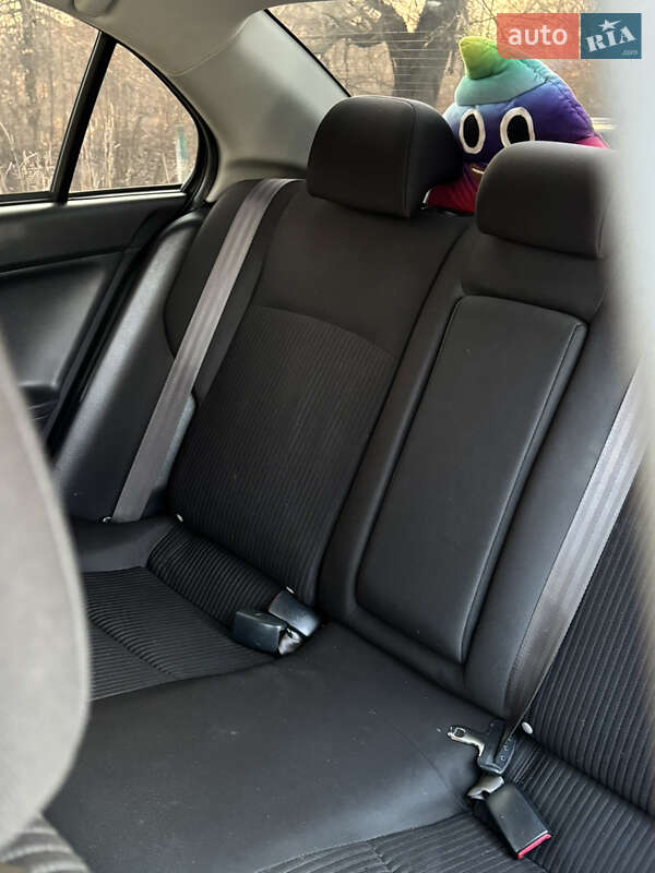 Седан Mitsubishi Lancer 2015 в Сумах