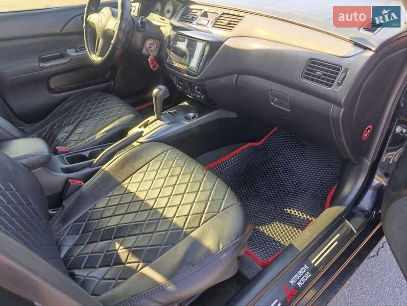 Седан Mitsubishi Lancer 2009 в Днепре