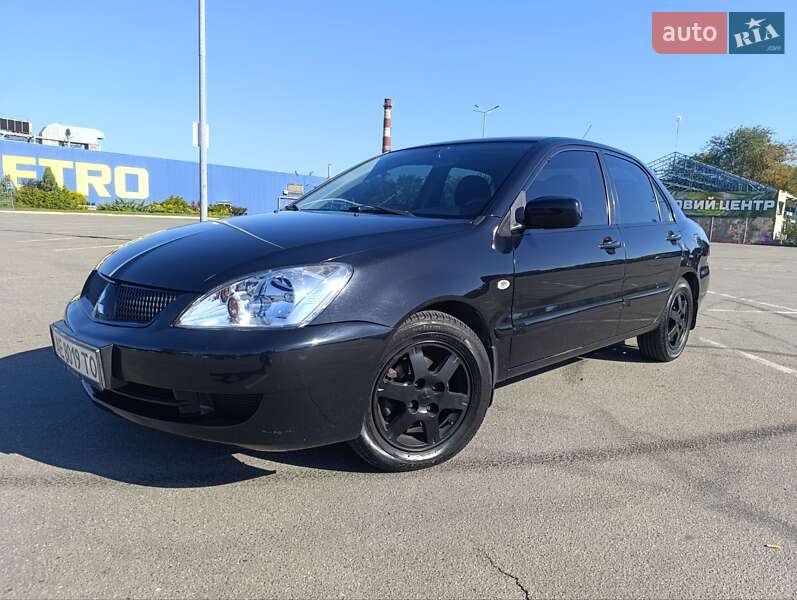 Седан Mitsubishi Lancer 2009 в Днепре