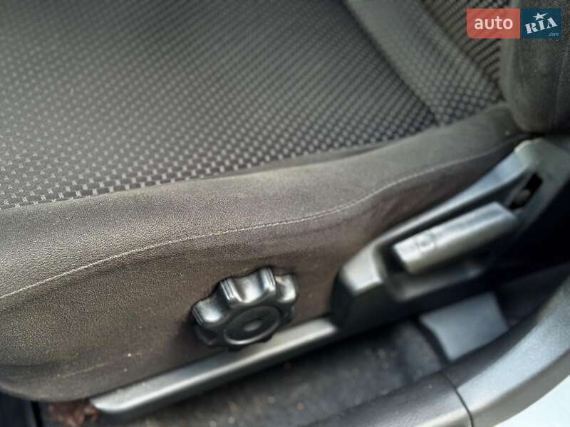 Седан Mitsubishi Lancer 2005 в Киеве фото 16 Седан Mitsubishi Lancer 2005 в Киеве