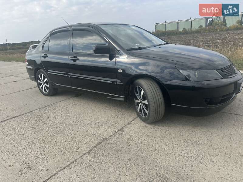 Седан Mitsubishi Lancer 2007 в Чутове