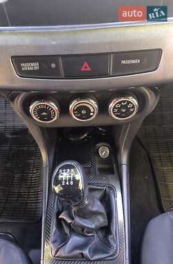 Хэтчбек Mitsubishi Lancer 2010 в 