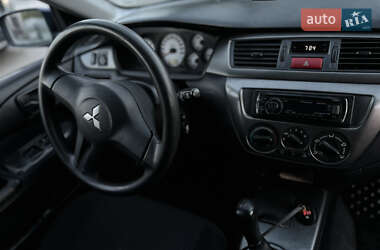 Седан Mitsubishi Lancer 2009 в 