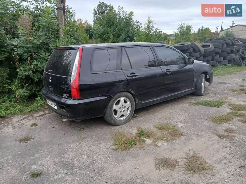 Mitsubishi Lancer 2004