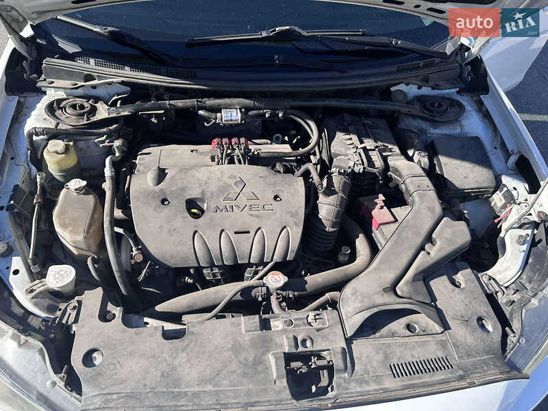 Хэтчбек Mitsubishi Lancer 2009 в Кременчуге