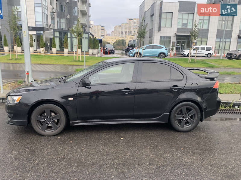 Седан Mitsubishi Lancer 2007 в Києві