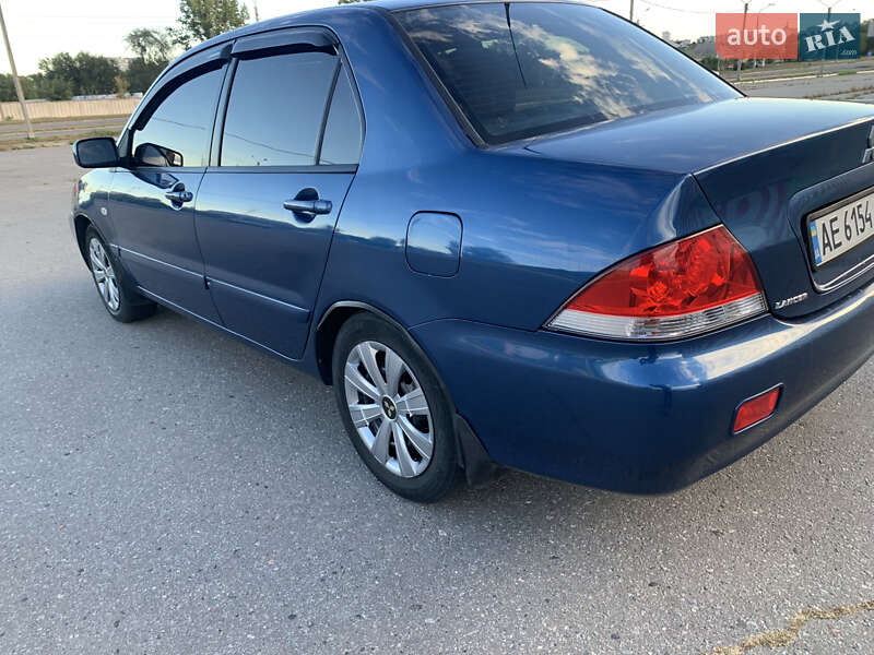 Седан Mitsubishi Lancer 2006 в Харкові