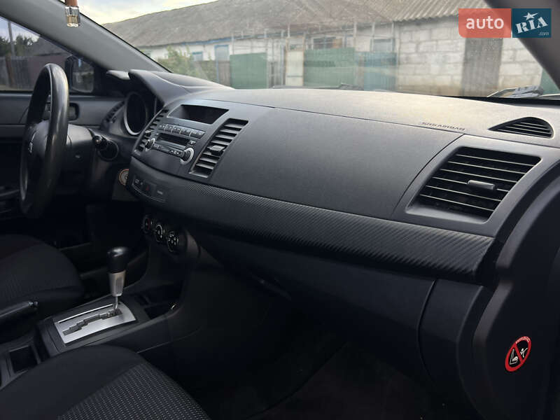 Седан Mitsubishi Lancer 2008 в Сумах