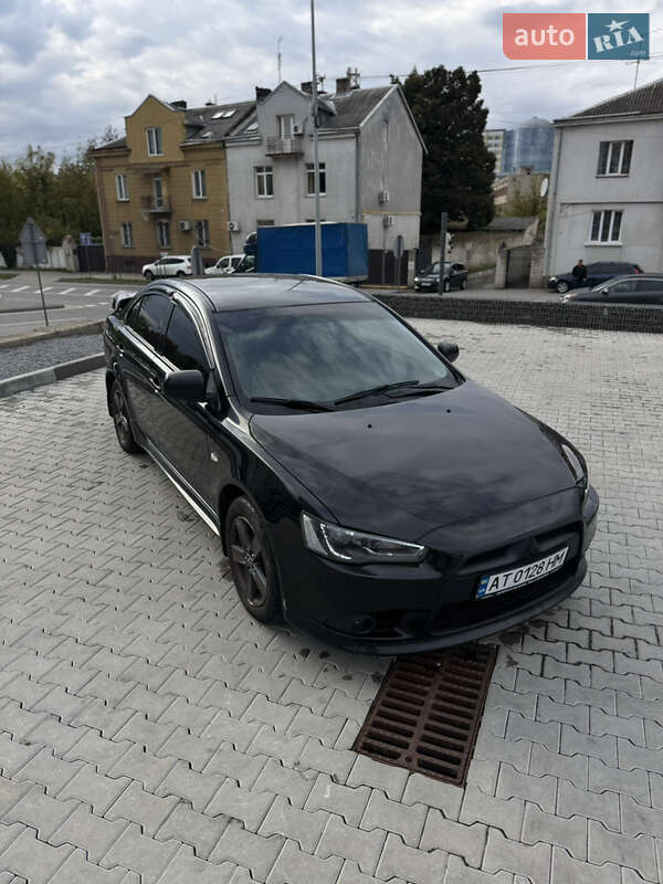 Хэтчбек Mitsubishi Lancer 2012 в Львове фото 6 Хэтчбек Mitsubishi Lancer 2012 в Львове