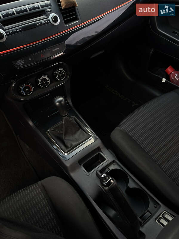 Хэтчбек Mitsubishi Lancer 2012 в Львове фото 31 Хэтчбек Mitsubishi Lancer 2012 в Львове