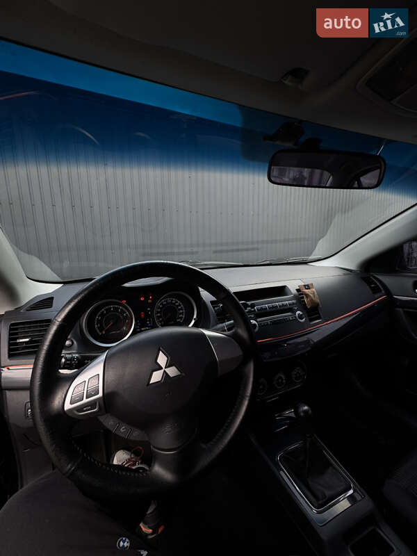 Хэтчбек Mitsubishi Lancer 2012 в Львове фото 32 Хэтчбек Mitsubishi Lancer 2012 в Львове