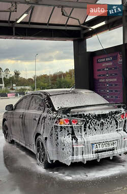 Хэтчбек Mitsubishi Lancer 2012 в 