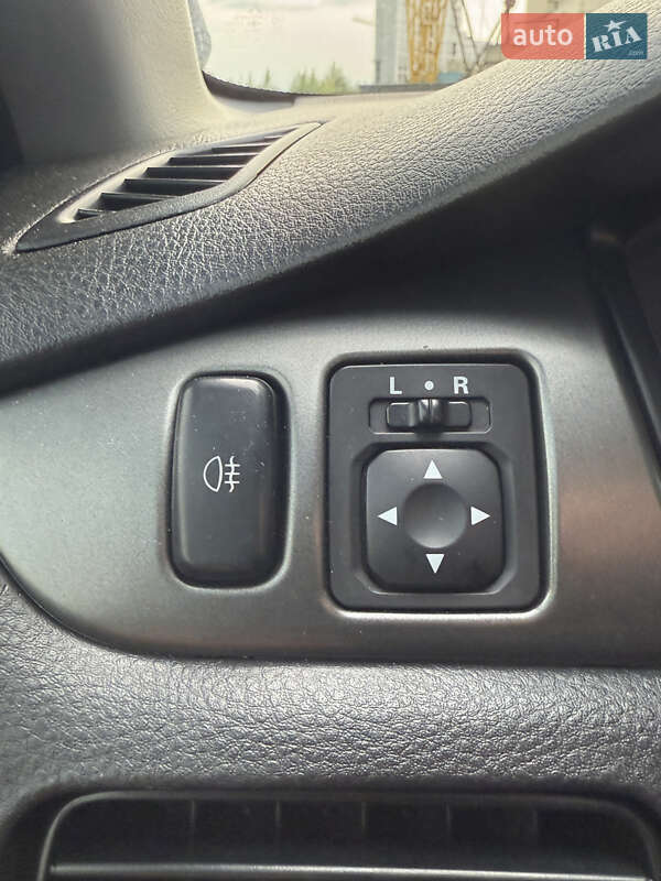 Седан Mitsubishi Lancer 2008 в Луцке