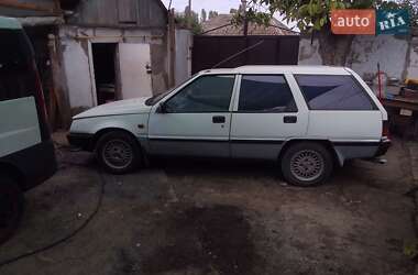 Универсал Mitsubishi Lancer 1987 в 
