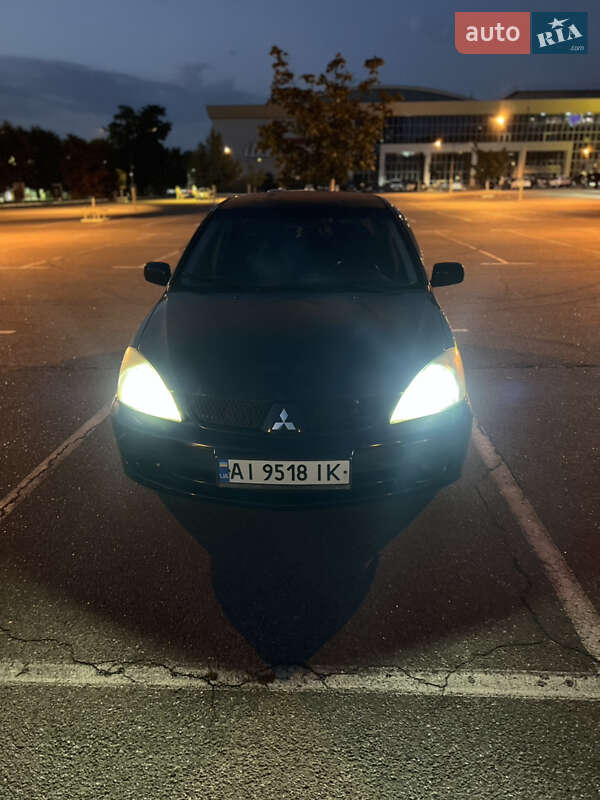 Седан Mitsubishi Lancer 2006 в Броварах