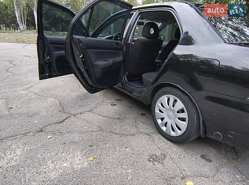 Седан Mitsubishi Lancer 2005 в Николаеве