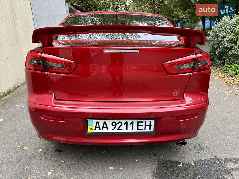 Седан Mitsubishi Lancer 2007 в Киеве
