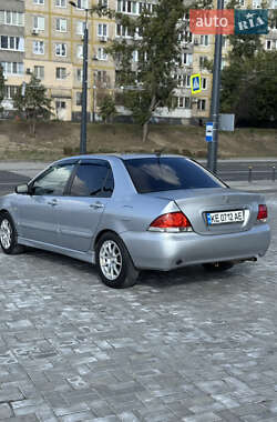 Седан Mitsubishi Lancer 2004 в 